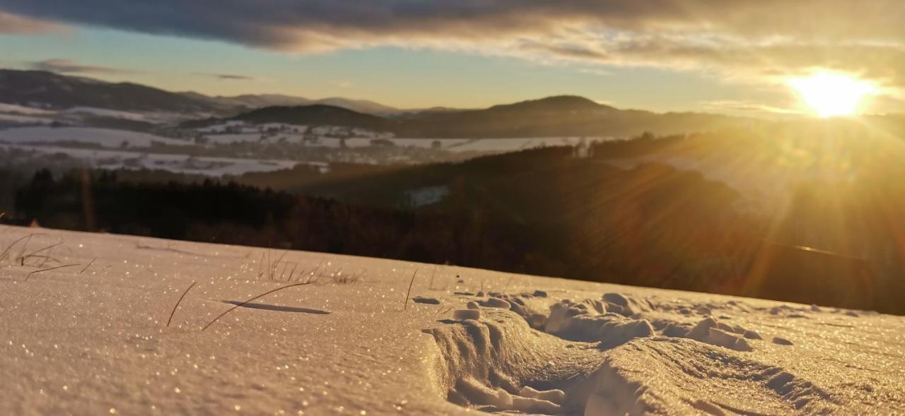 Penzion Rzehaczek Dolní Lomná Esterno foto