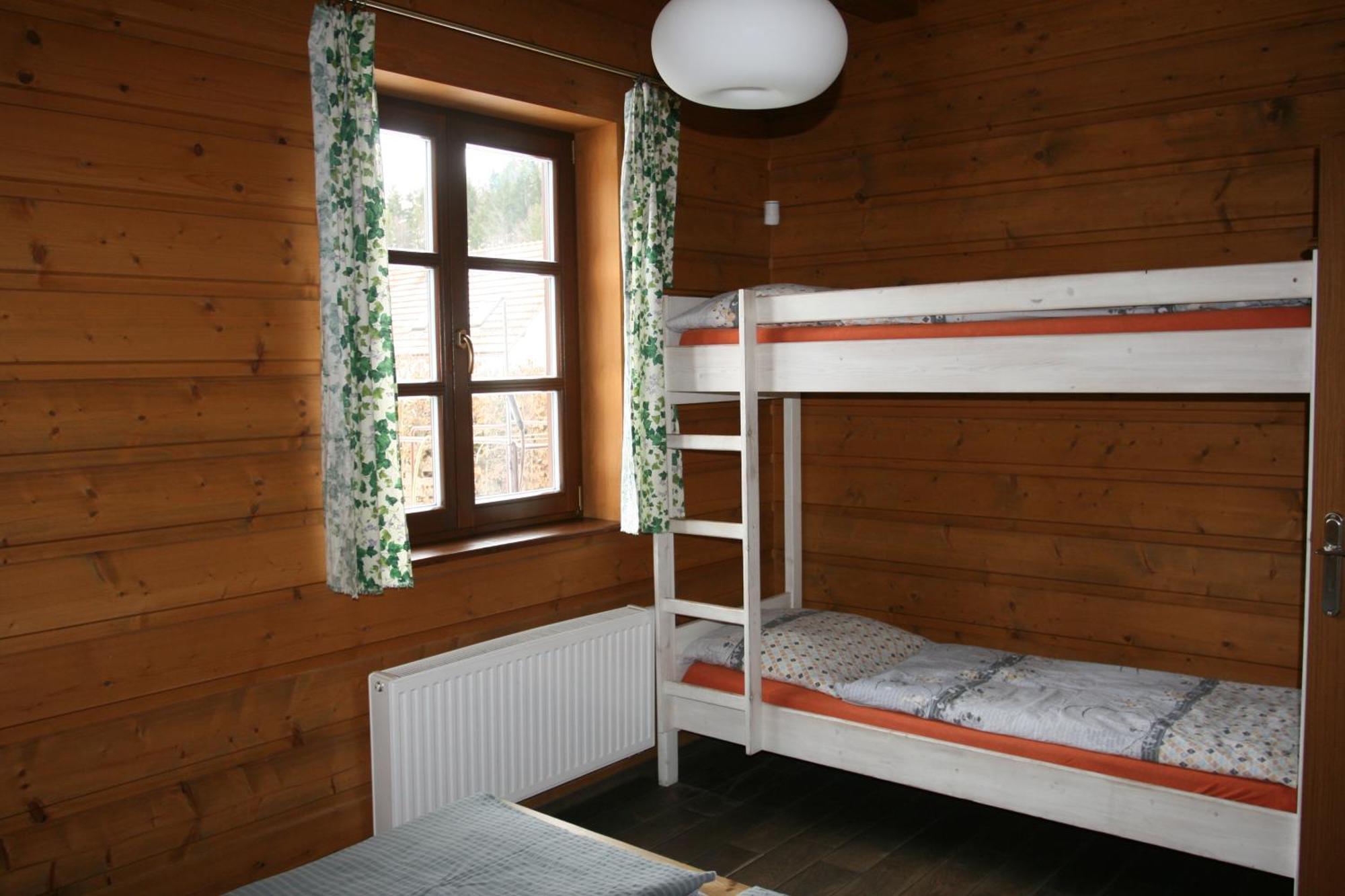 Penzion Rzehaczek Dolní Lomná Esterno foto